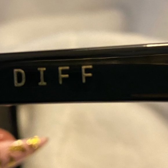 Diff Charitable Eyeware Cassidy Polarized Sunglasses main image 7